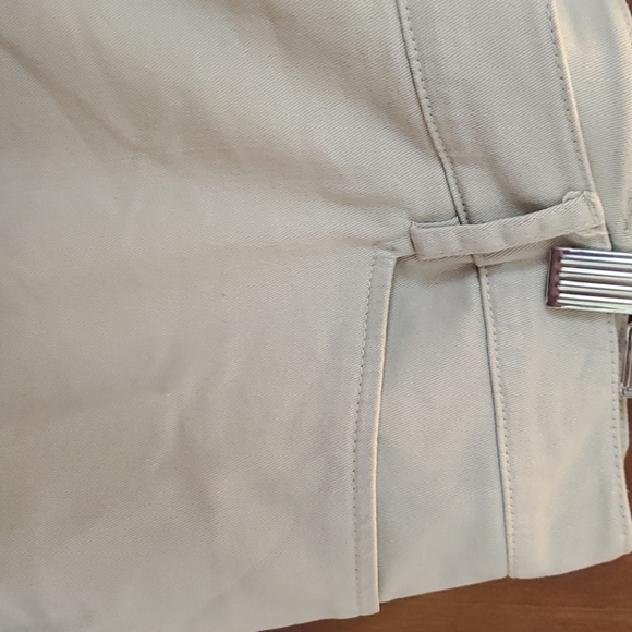 Pants - Picture 3 of 6